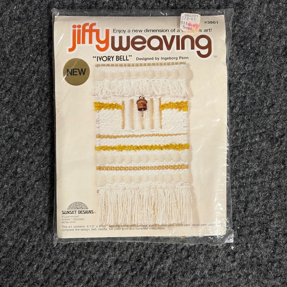 Vintage 1977 Sunset Designs Jiffy Weaving Kit Ivory Bell Ingeborg Penn 3801 NEW